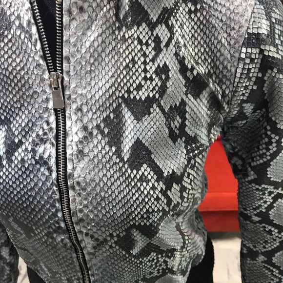 python jacket size XS new 100% real Python - Picture 3 of 3